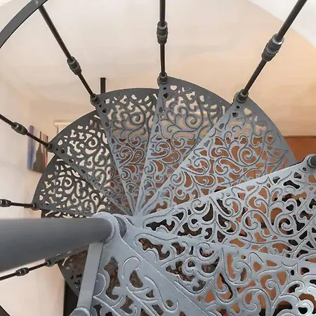 Cozy 3 Story House In Old Town Ξενοδοχείο